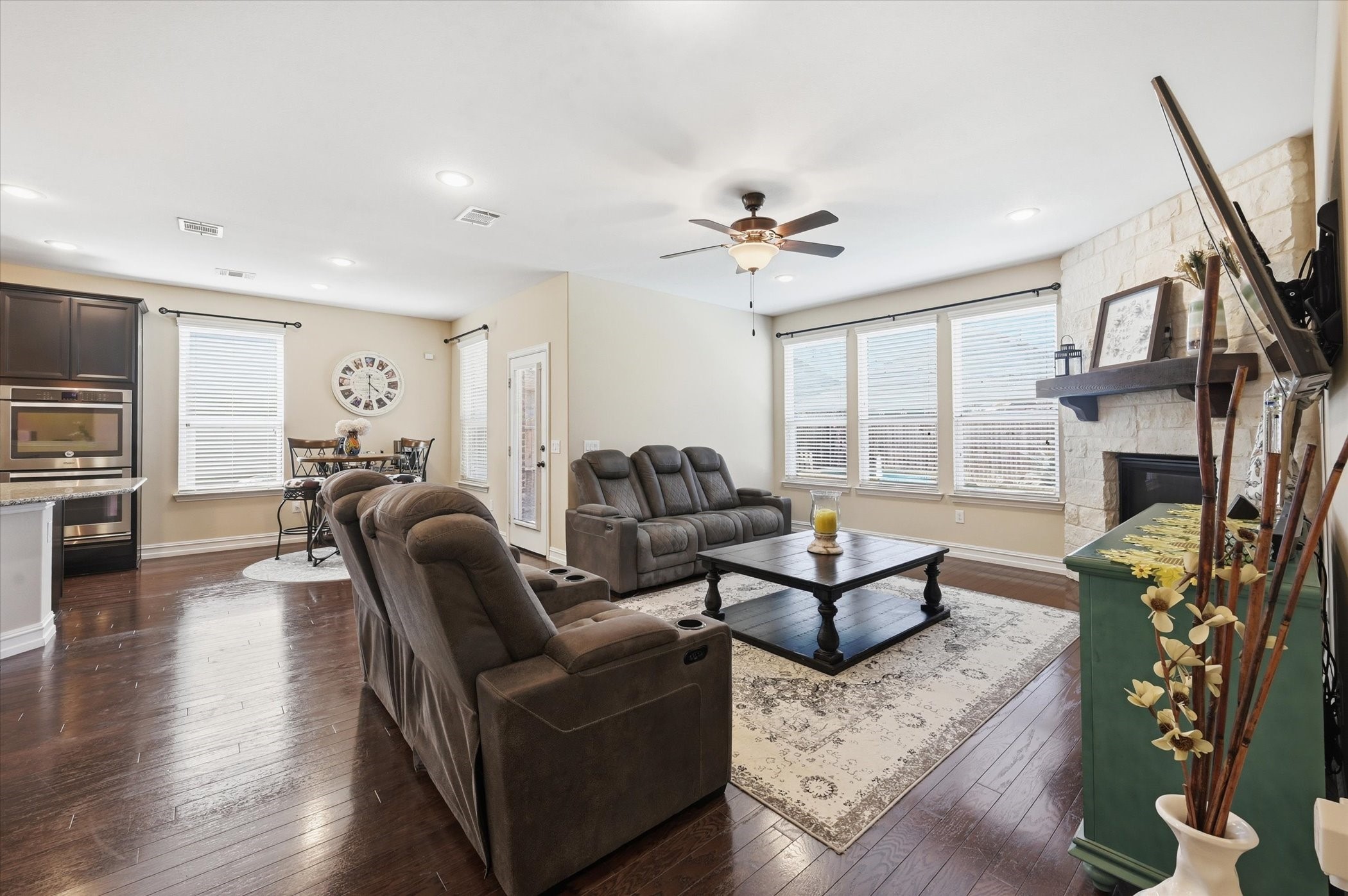 824 Pinnacle Ridge Road Fort Worth TX 76052