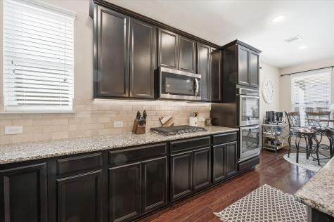 824 Pinnacle Ridge Road Fort Worth TX 76052