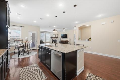 824 Pinnacle Ridge Road Fort Worth TX 76052