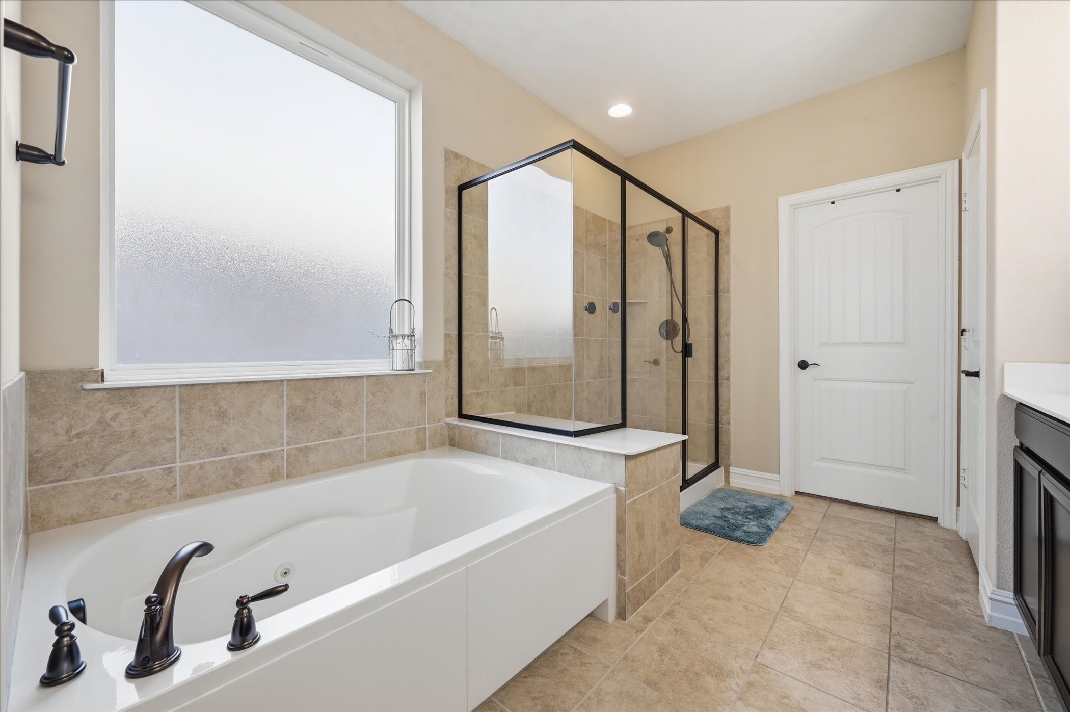 824 Pinnacle Ridge Road Fort Worth TX 76052