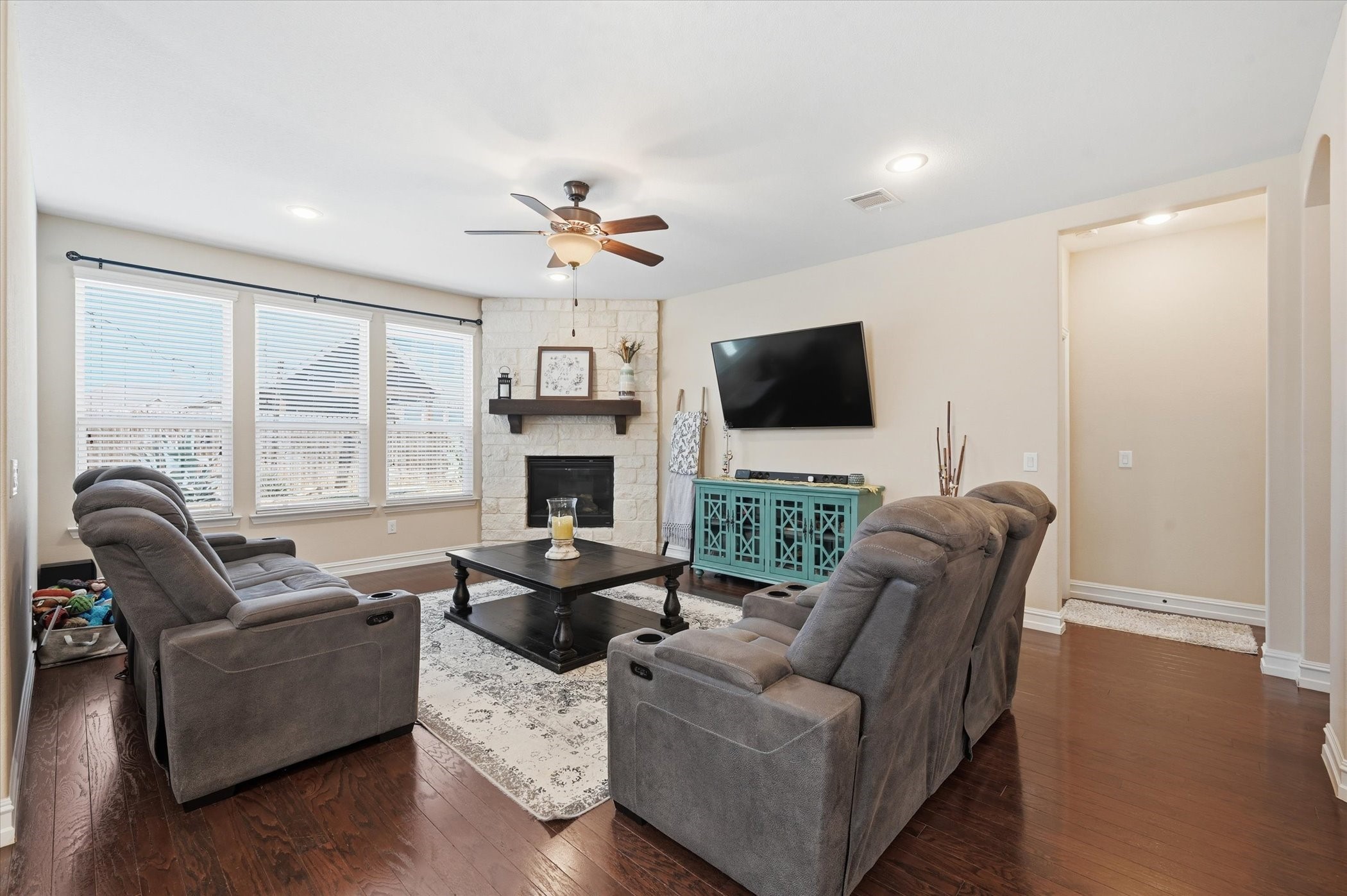 824 Pinnacle Ridge Road Fort Worth TX 76052