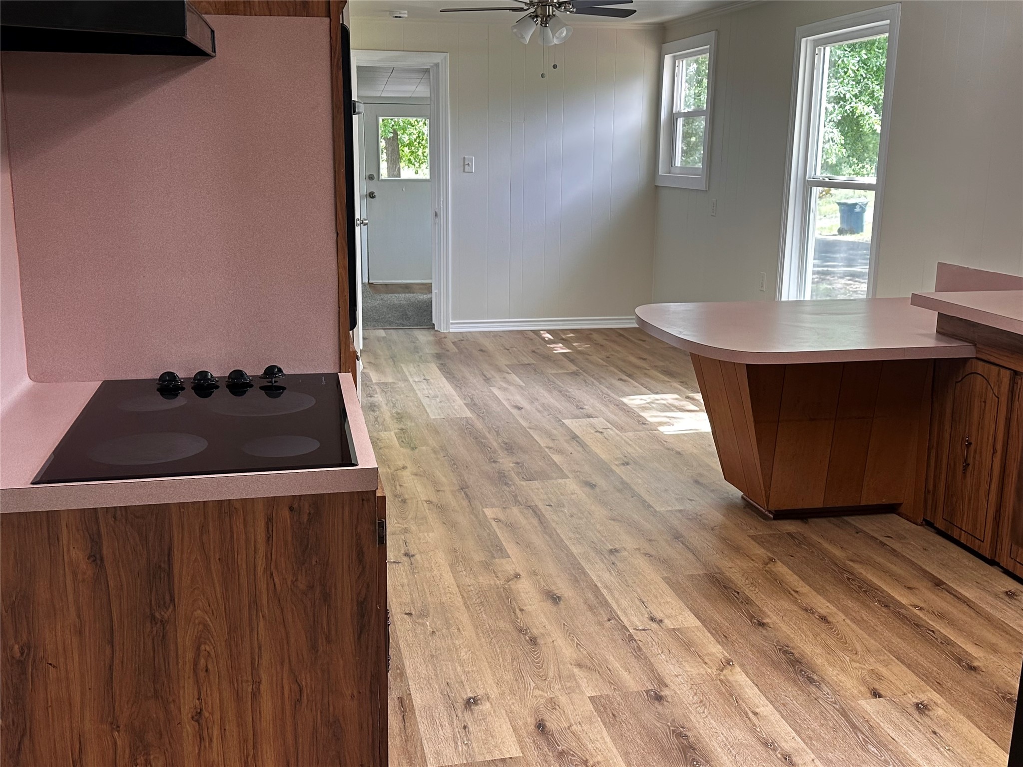 379 S Center Street Gladewater TX 75647