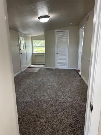 379 S Center Street Gladewater TX 75647