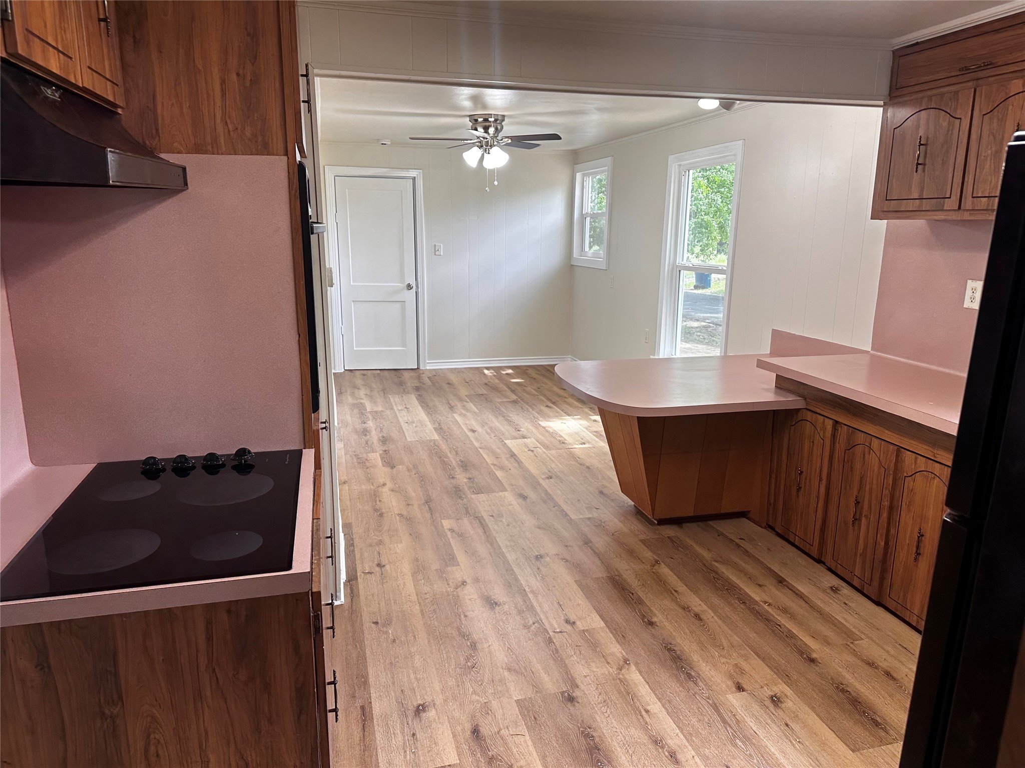 379 S Center Street Gladewater TX 75647