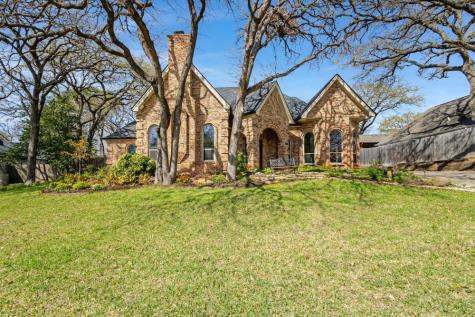 3917 Laurel Lane Bedford TX 76021