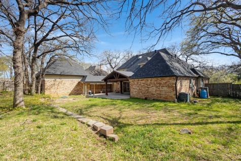3917 Laurel Lane Bedford TX 76021