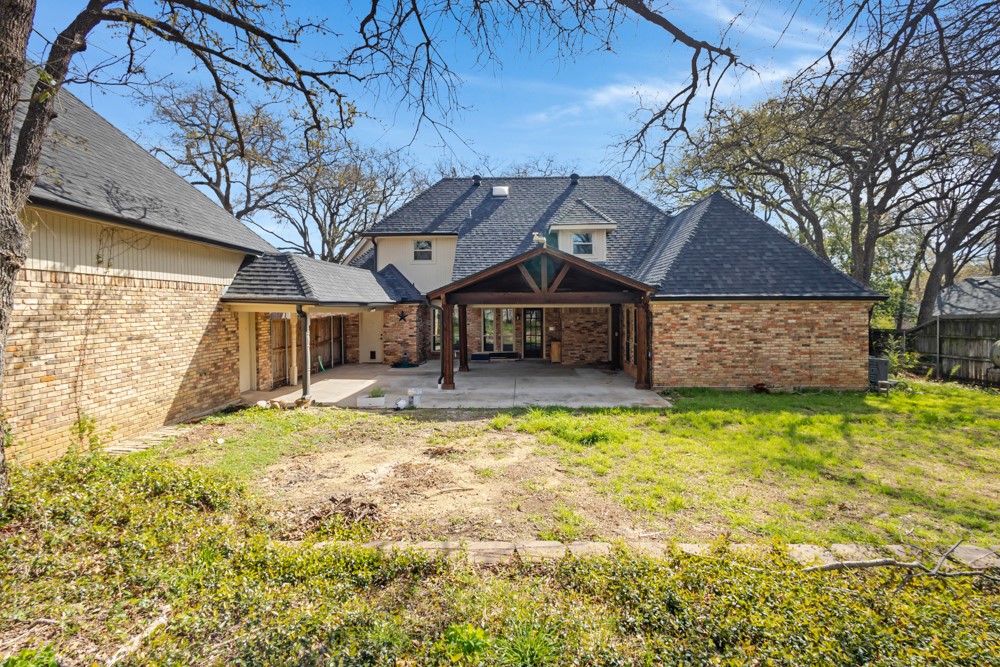3917 Laurel Lane Bedford TX 76021