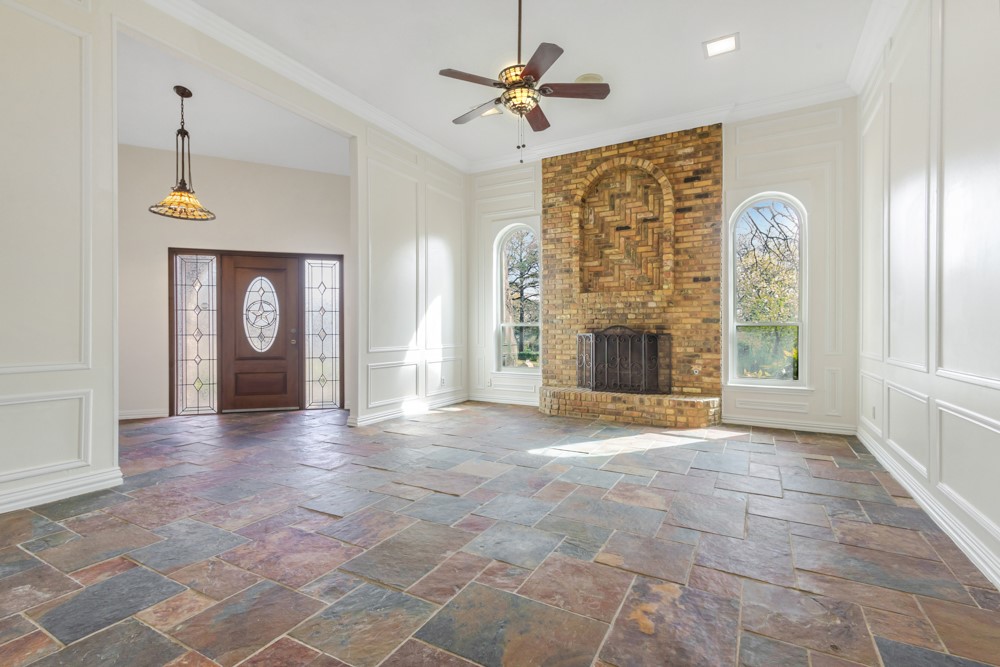 3917 Laurel Lane Bedford TX 76021