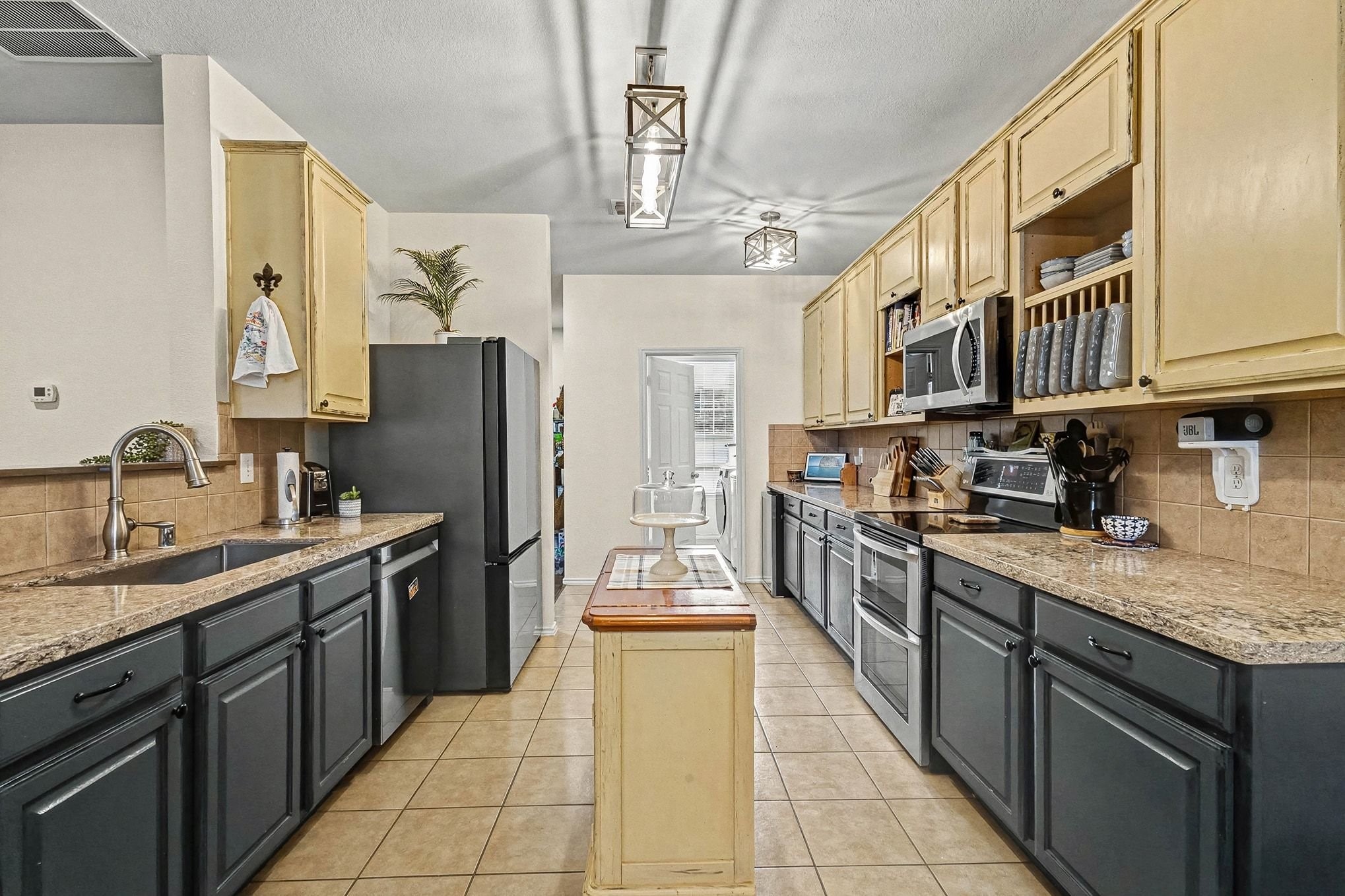 1412 Millbrook Lane Wylie TX 75098
