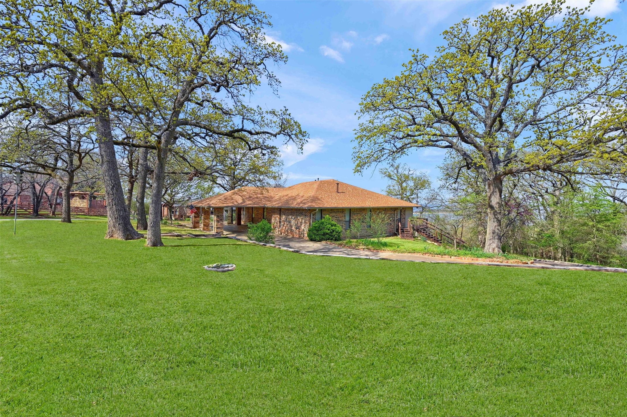 110 Eagleview Circle Pottsboro TX 75076