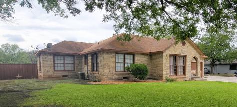 2401 Elizabeth Drive Brownwood TX 76801