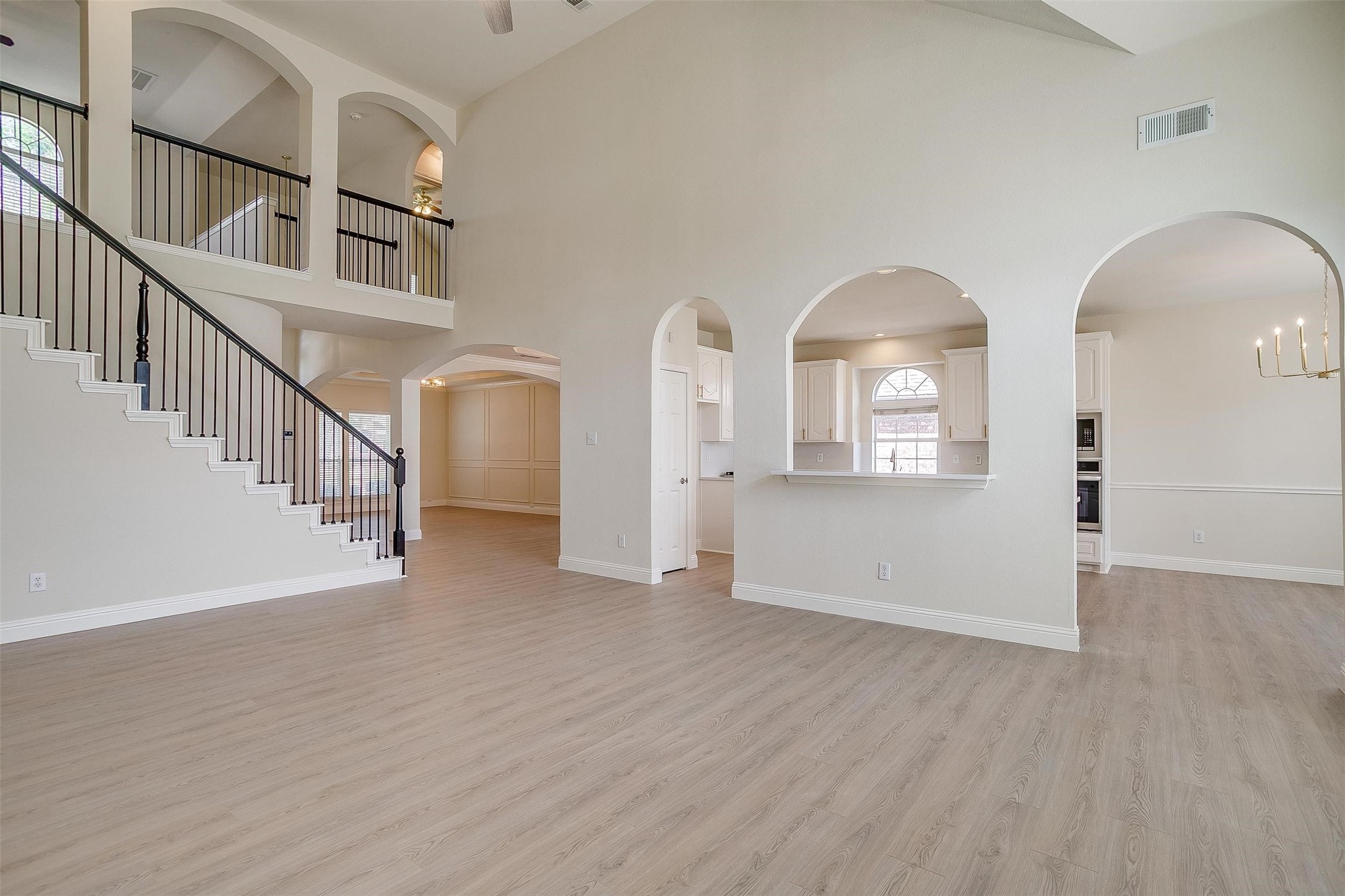 2827 Conrad Lane Grand Prairie TX 75052