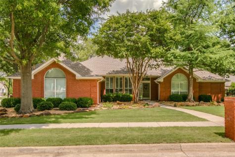1315 Woodlake Drive Corinth TX 76210