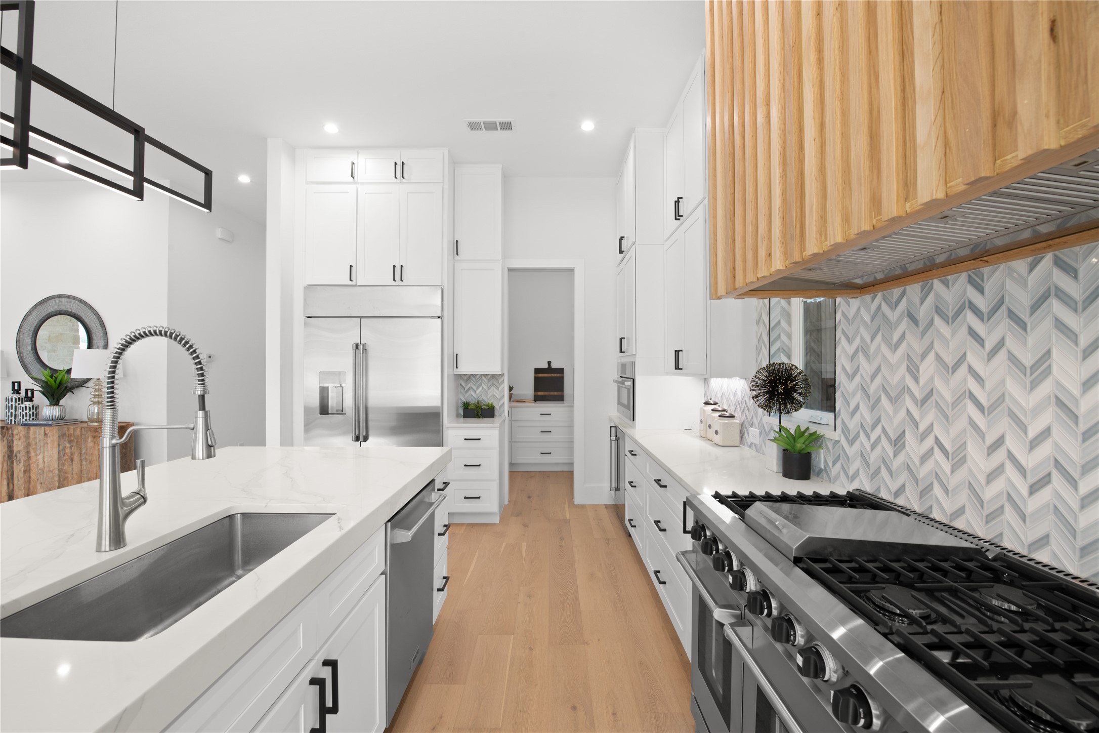 4426 Bonham Street Dallas TX 75229