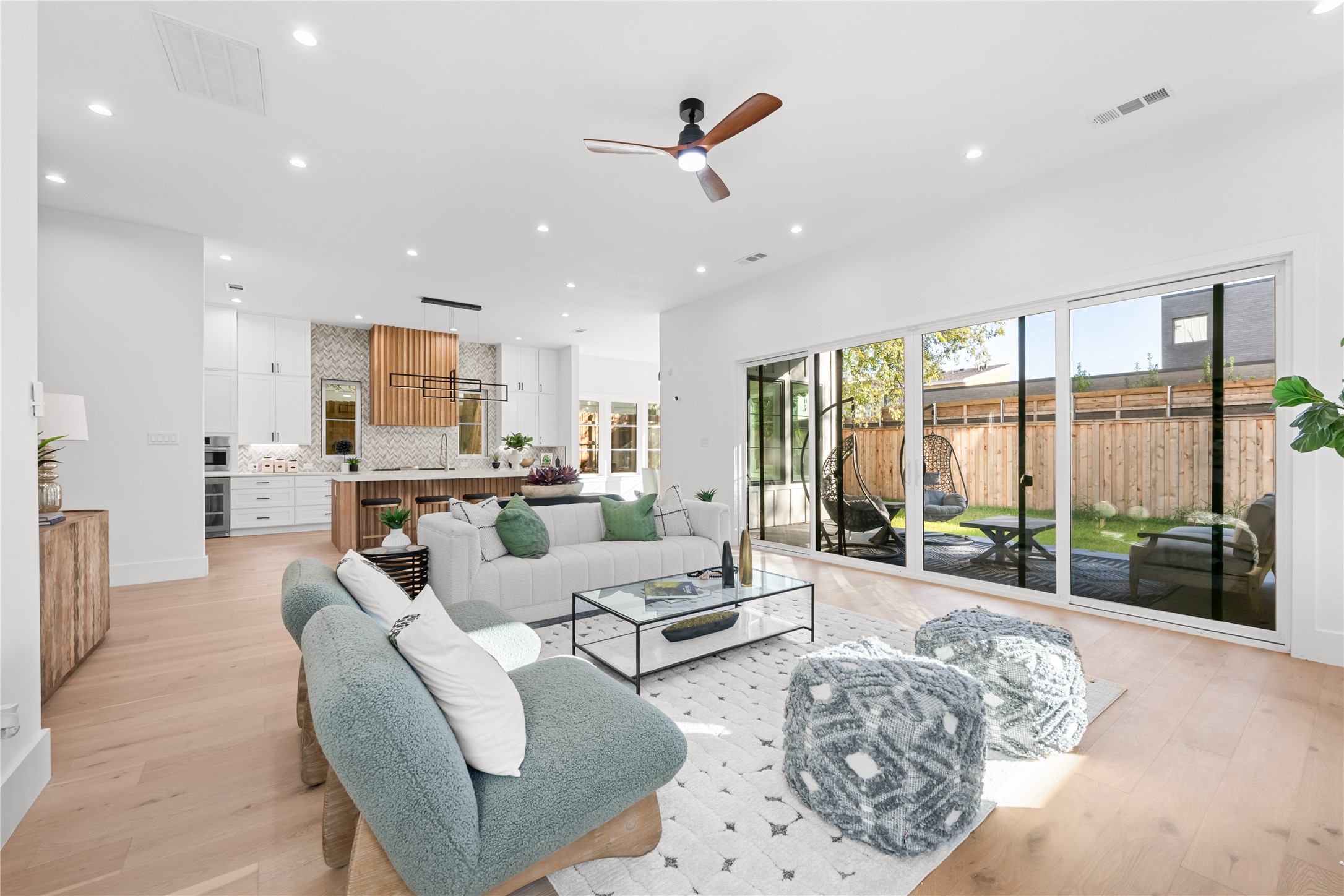 4426 Bonham Street Dallas TX 75229