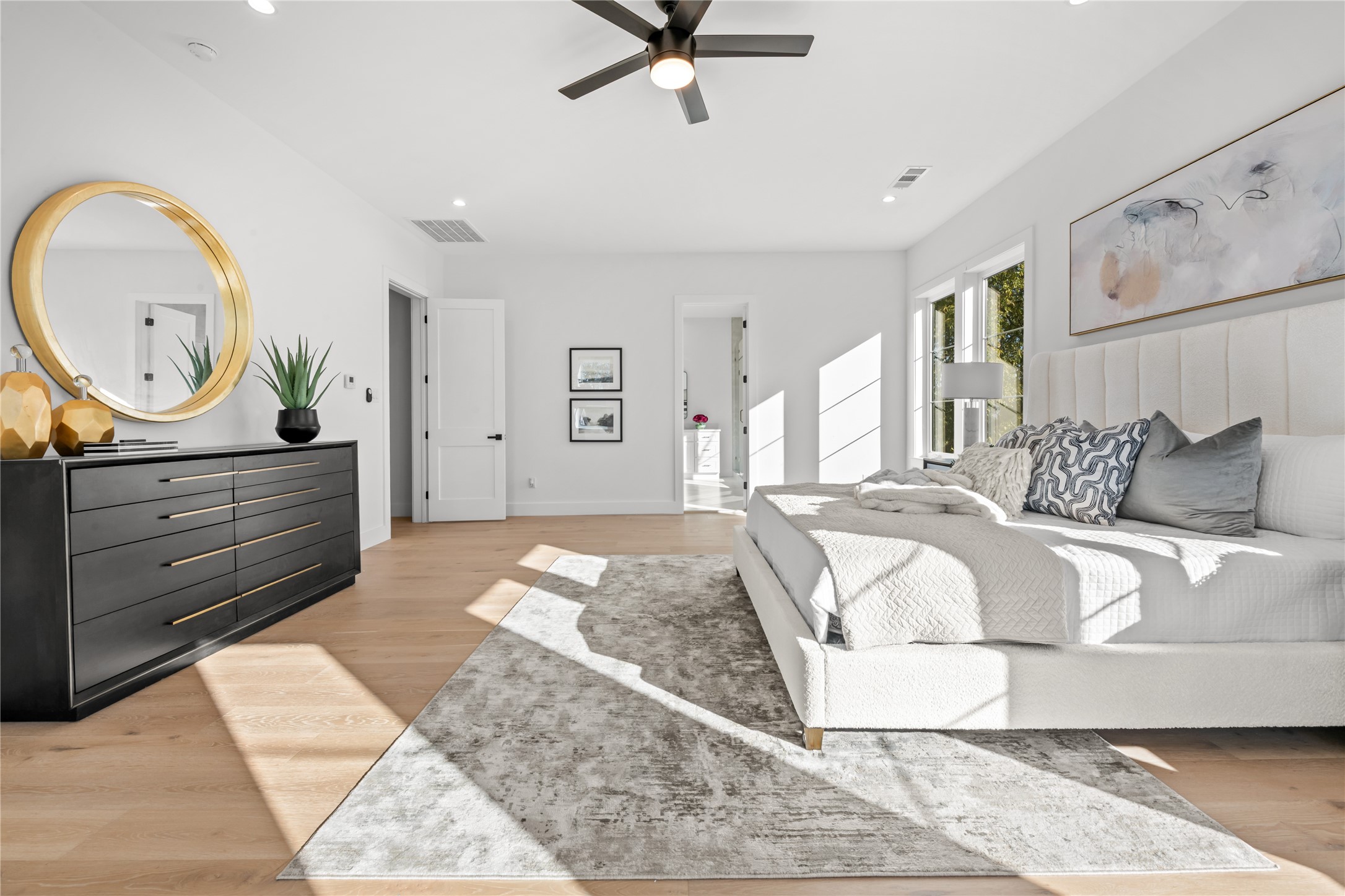 4426 Bonham Street Dallas TX 75229