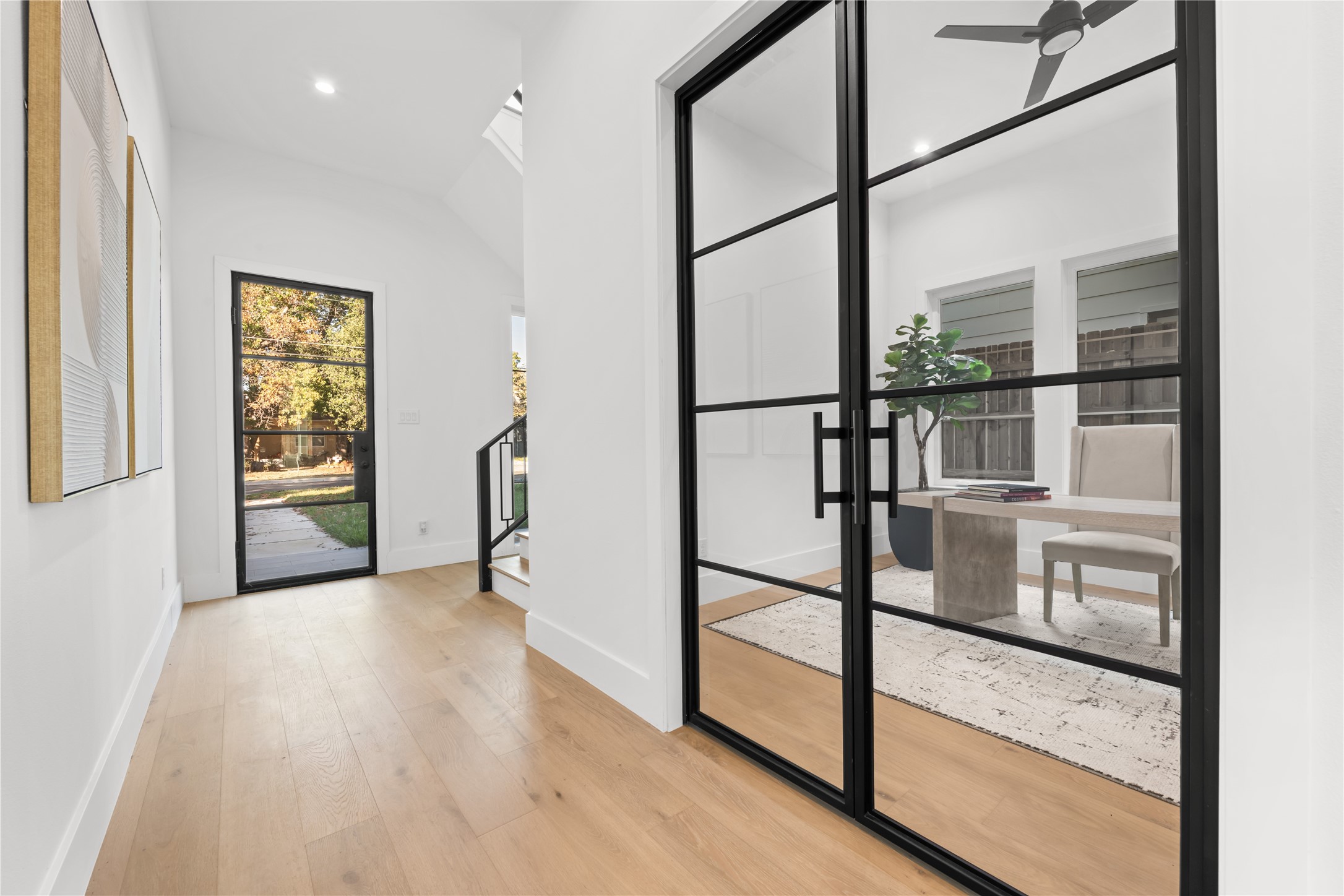 4426 Bonham Street Dallas TX 75229