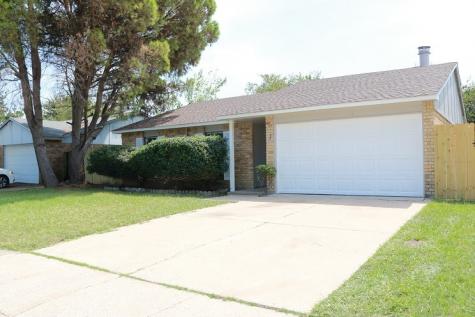 1405 California Trail Grand Prairie TX 75052
