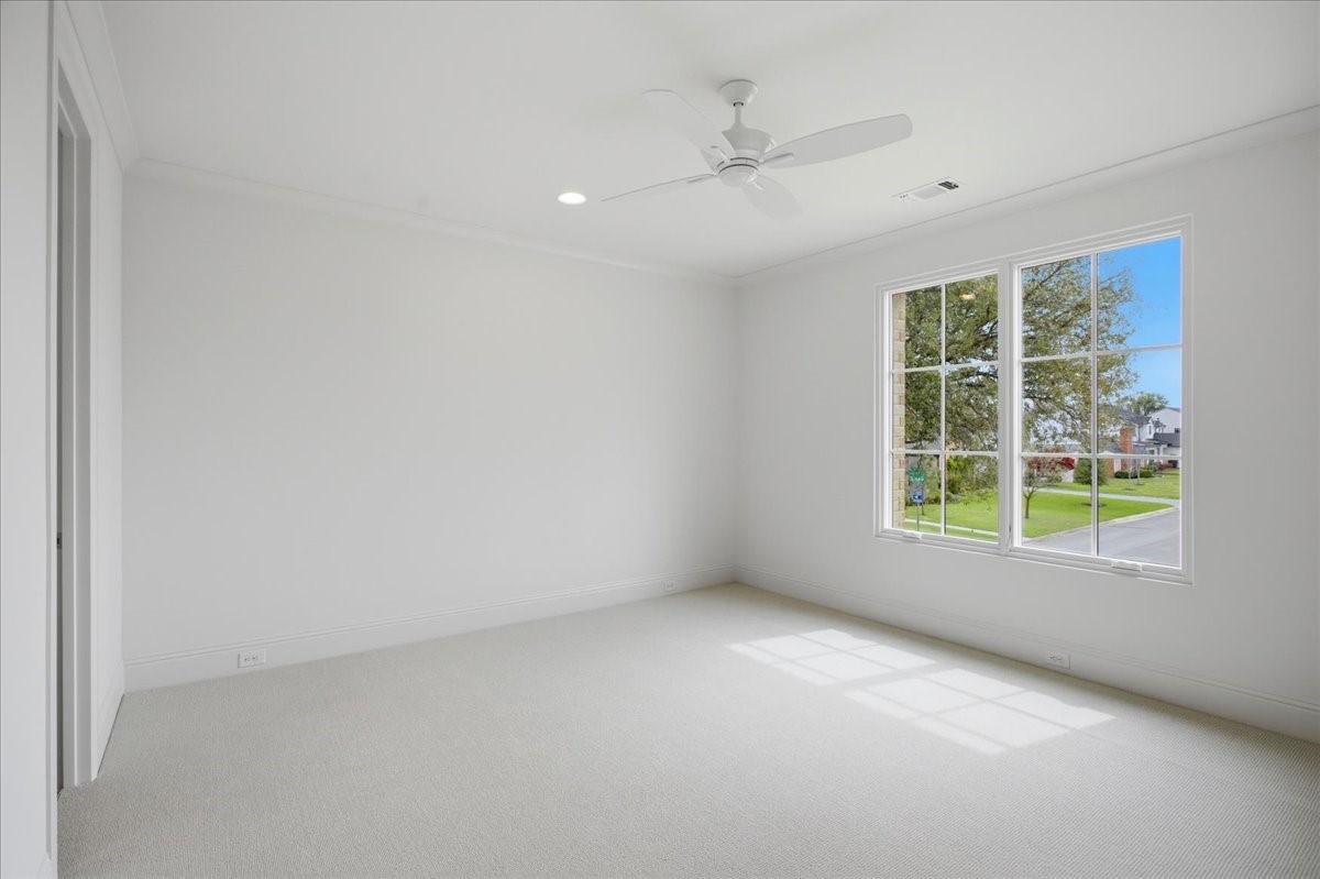 5043 Linnet Lane Dallas TX 75209
