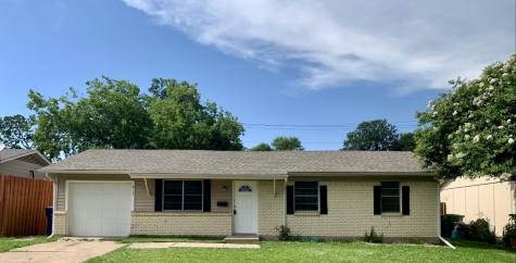 813 Rosewood Hills Drive Garland TX 75040
