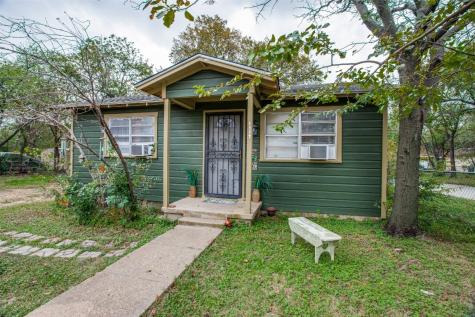 1117 W Hammond Street Fort Worth TX 76115