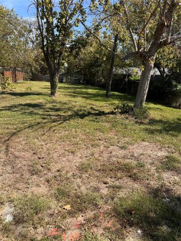 824 N Virginia Street Terrell TX 75160
