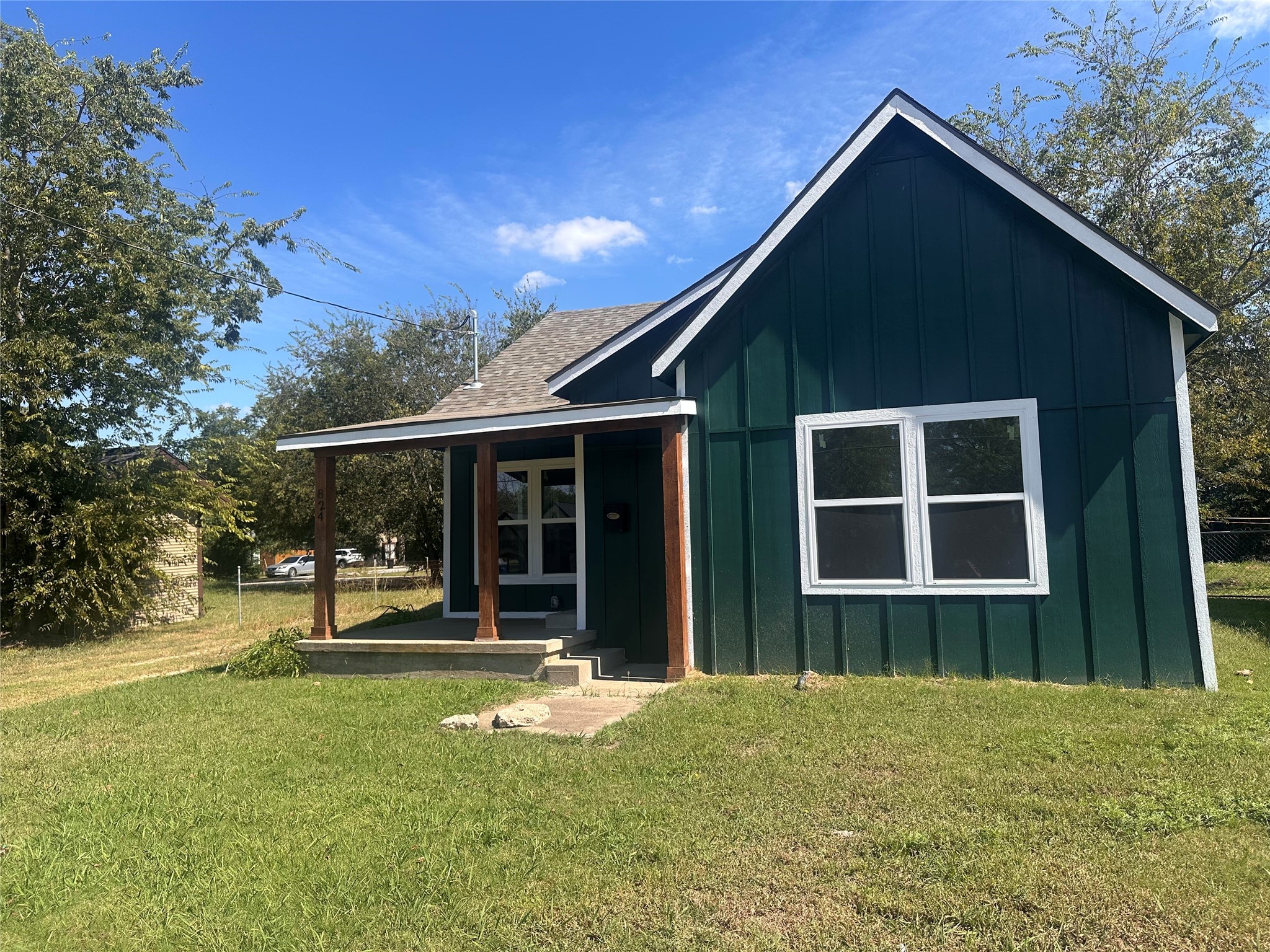 824 N Virginia Street Terrell TX 75160