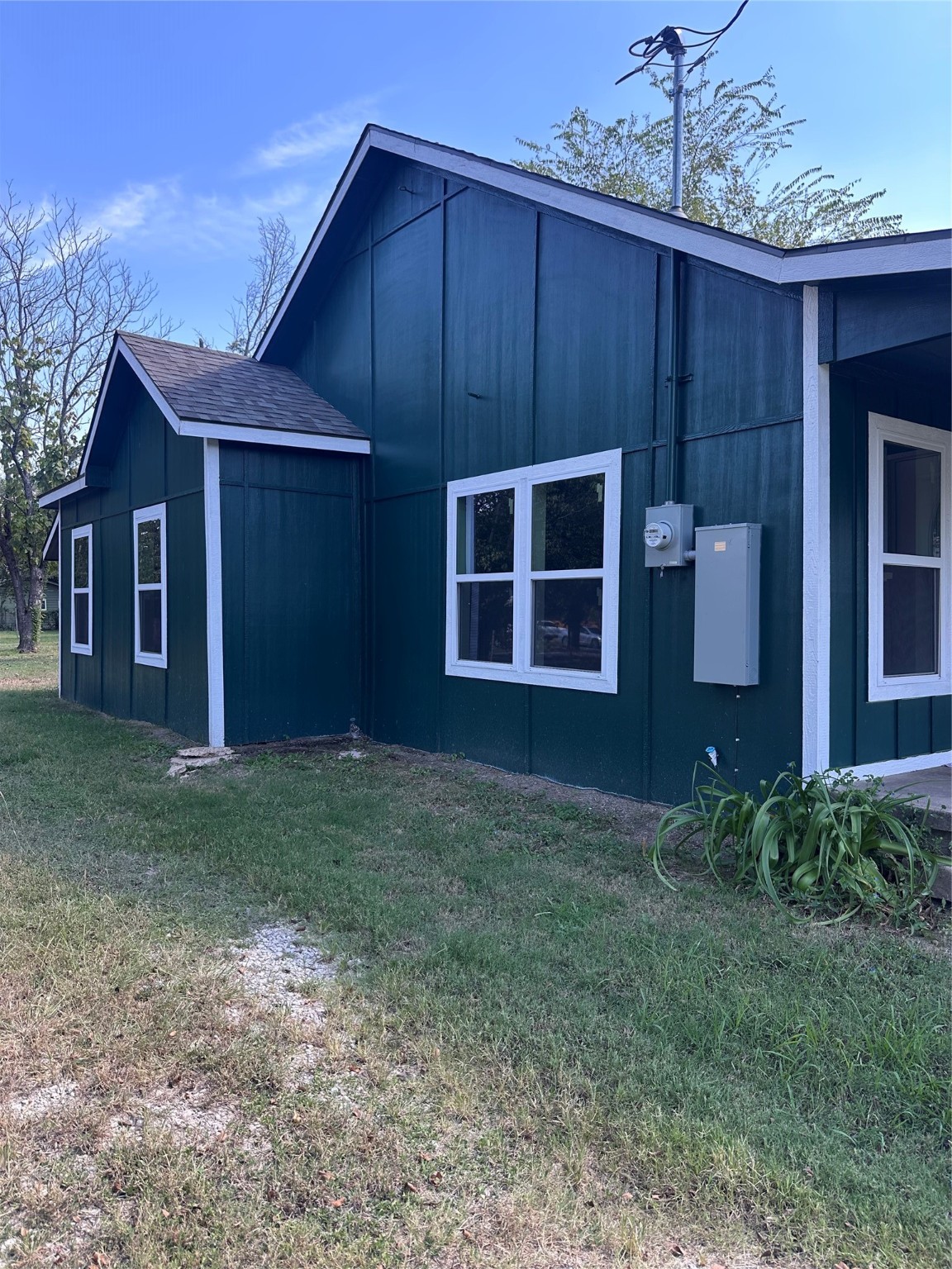 824 N Virginia Street Terrell TX 75160