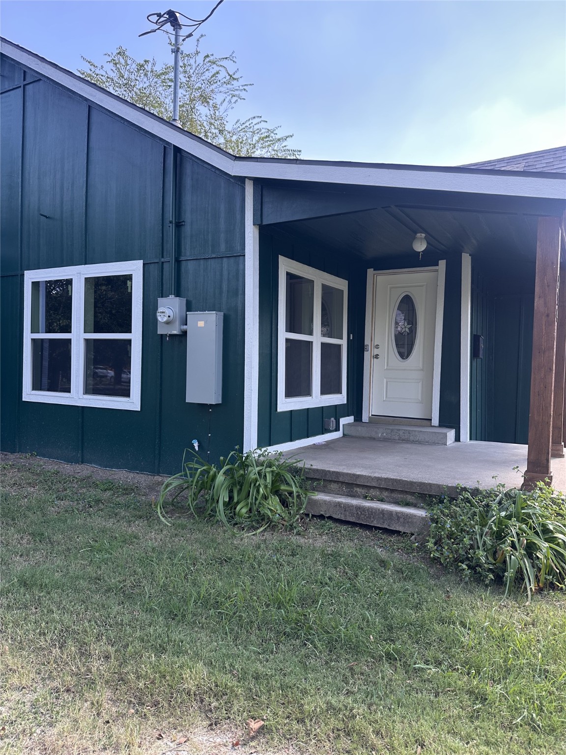 824 N Virginia Street Terrell TX 75160