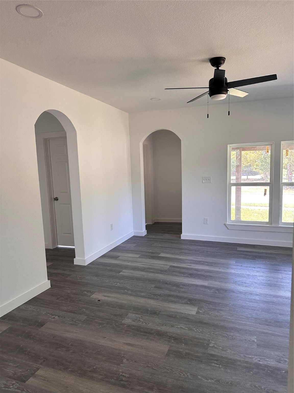 824 N Virginia Street Terrell TX 75160