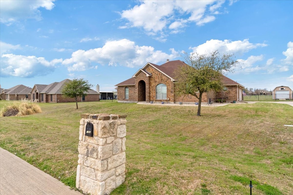 5366 Tree Grace Lane Kaufman TX 75142