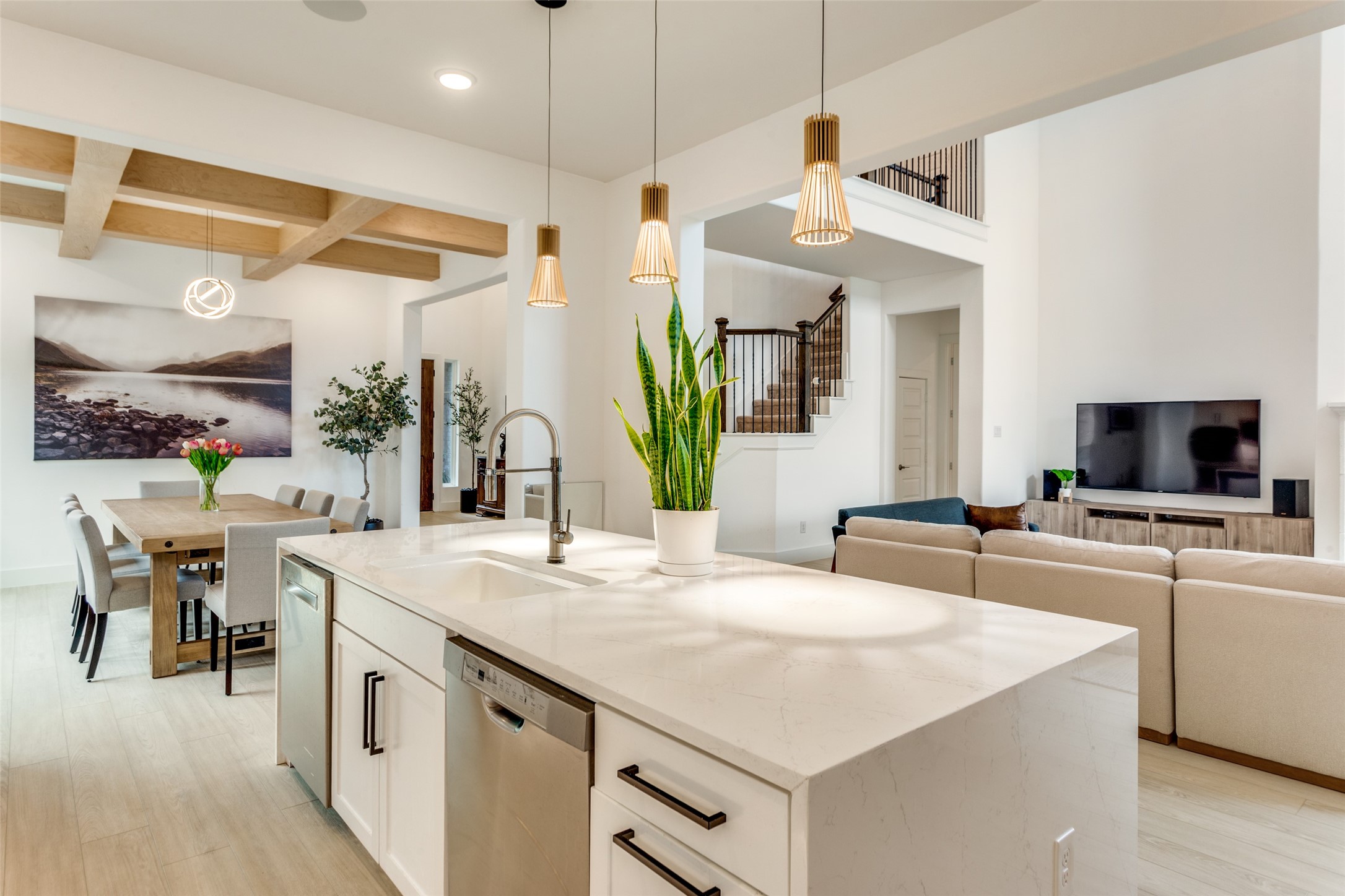 1785 Bramshaw Trail Farmers Branch TX 75234