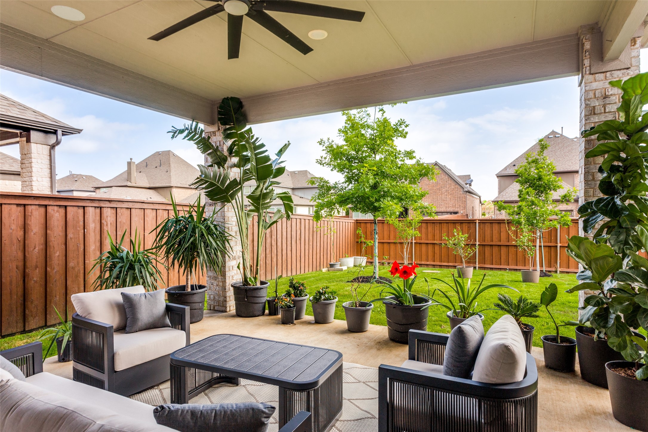 1785 Bramshaw Trail Farmers Branch TX 75234