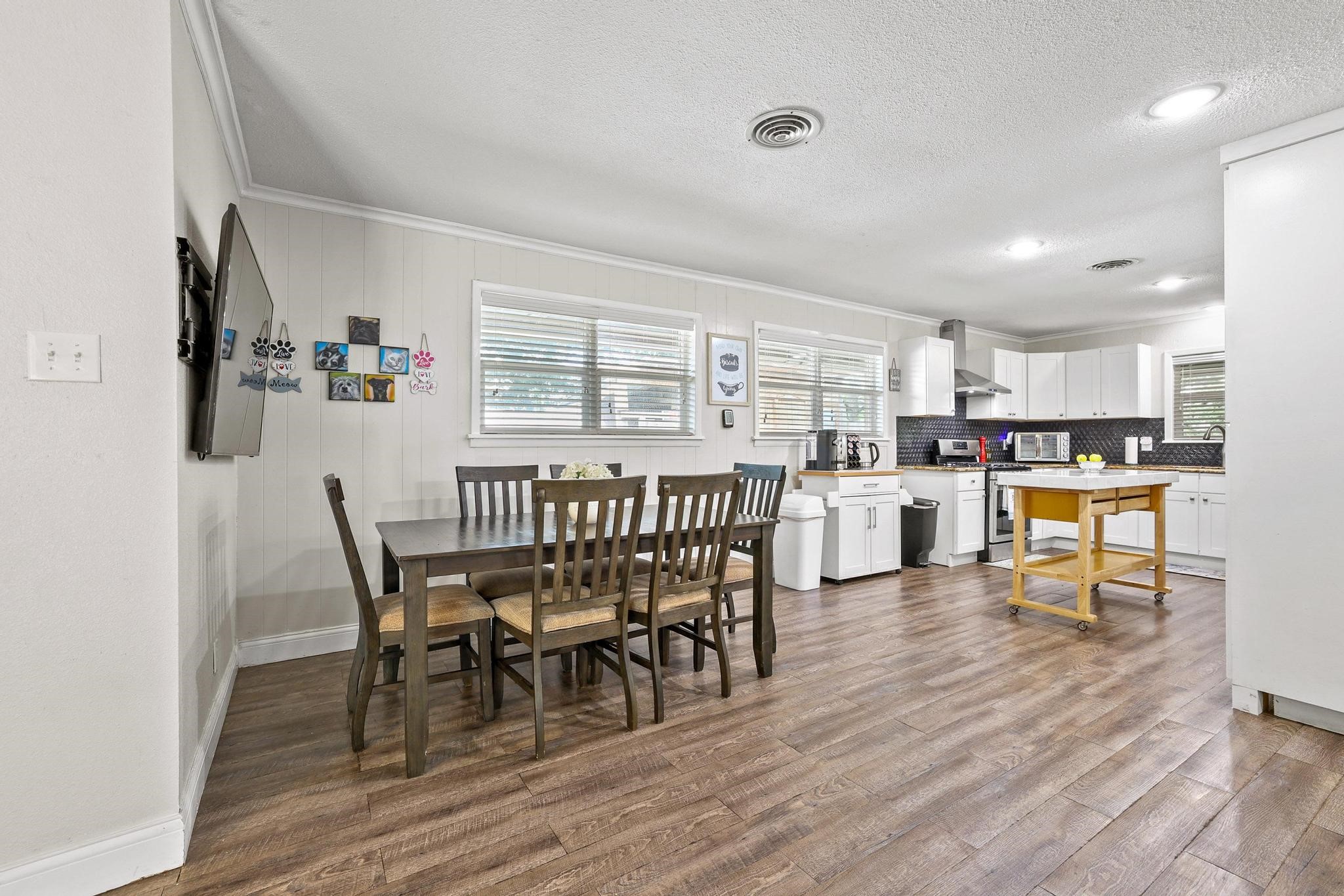 1231 Oak Drive Denison TX 75020