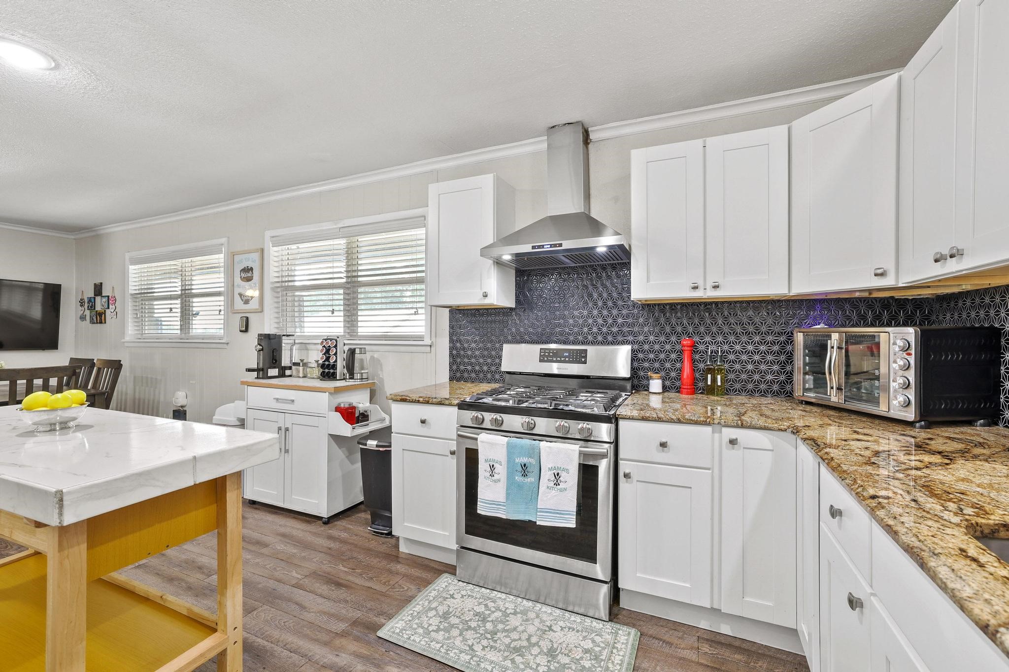 1231 Oak Drive Denison TX 75020