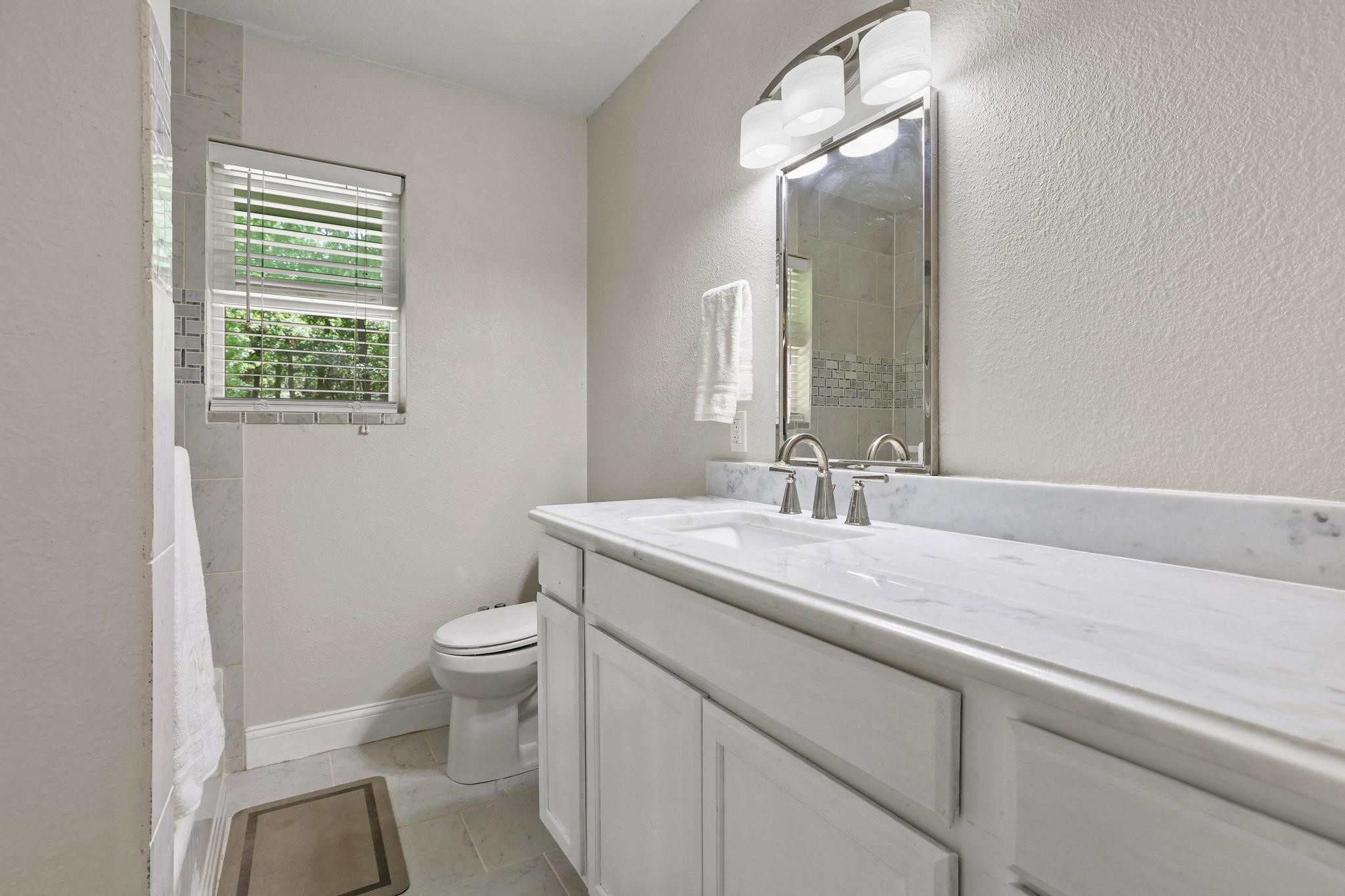 1231 Oak Drive Denison TX 75020