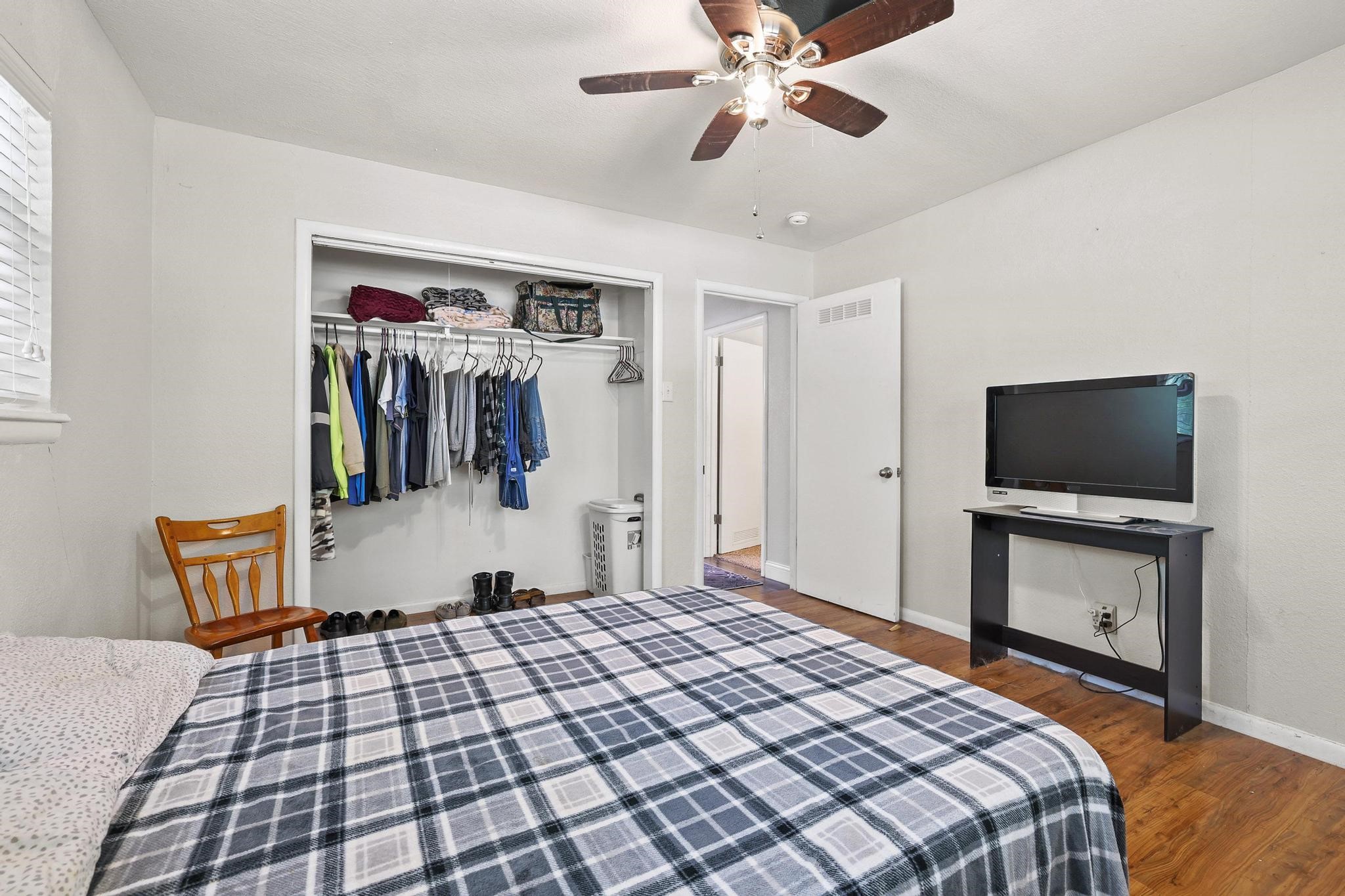 1231 Oak Drive Denison TX 75020