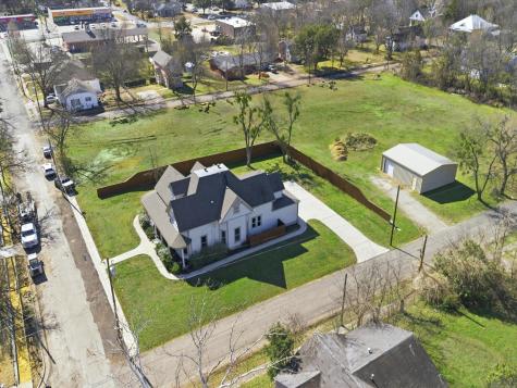 1401 Arp Street Commerce TX 75428