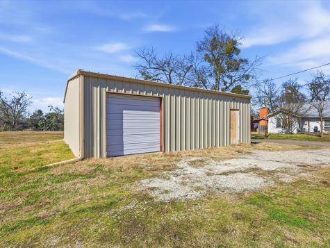 1401 Arp Street Commerce TX 75428