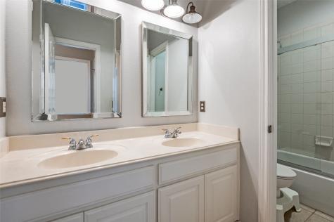2400 Silverstone Lane Mckinney TX 75072