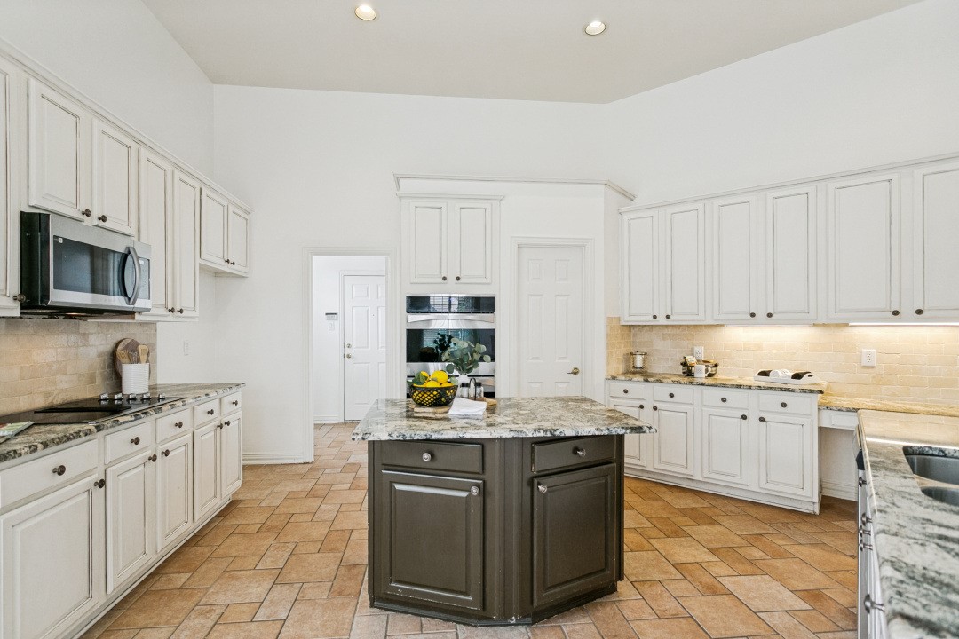 9499 Blackthorn Trail Frisco TX 75033