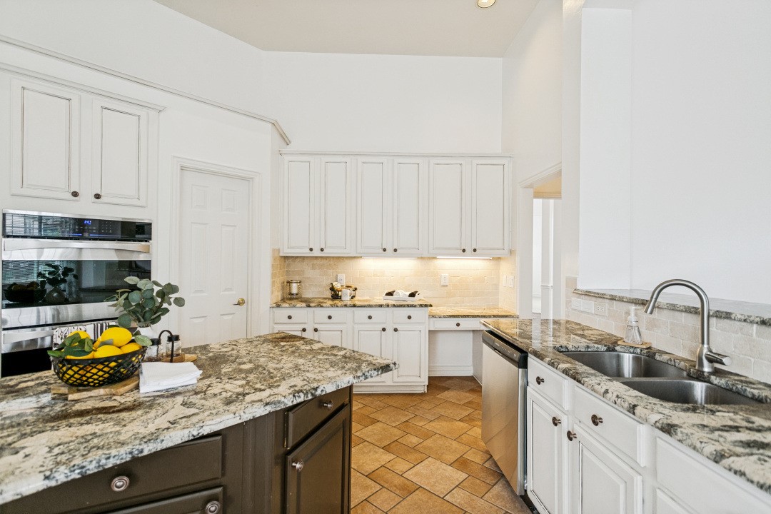 9499 Blackthorn Trail Frisco TX 75033