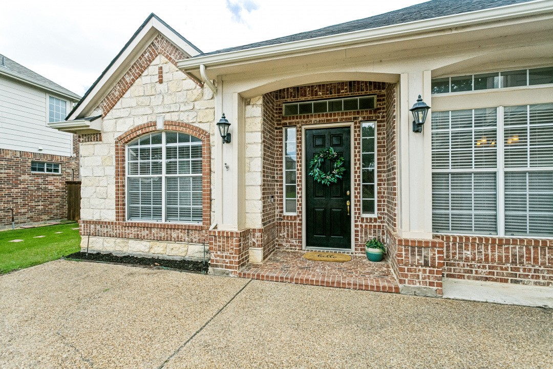 9499 Blackthorn Trail Frisco TX 75033
