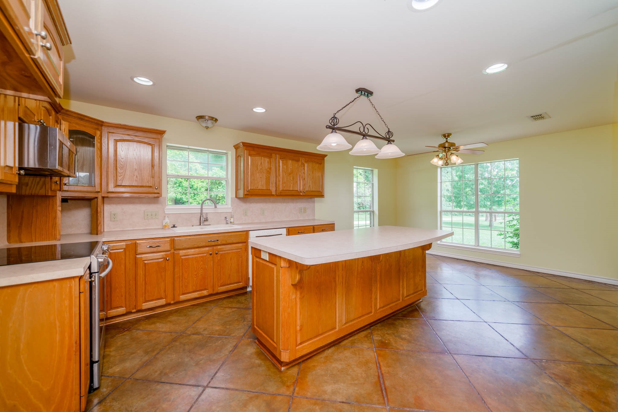 3460 Hawk Road Diana TX 75640