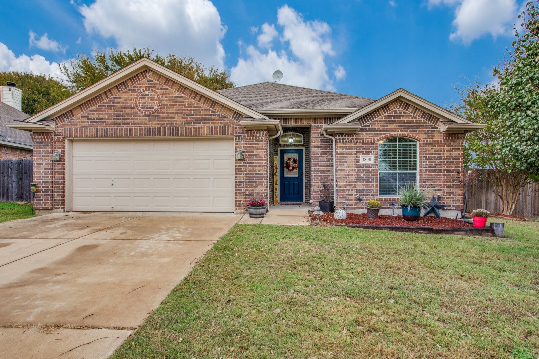 3800 Pine Circle Granbury TX 76048