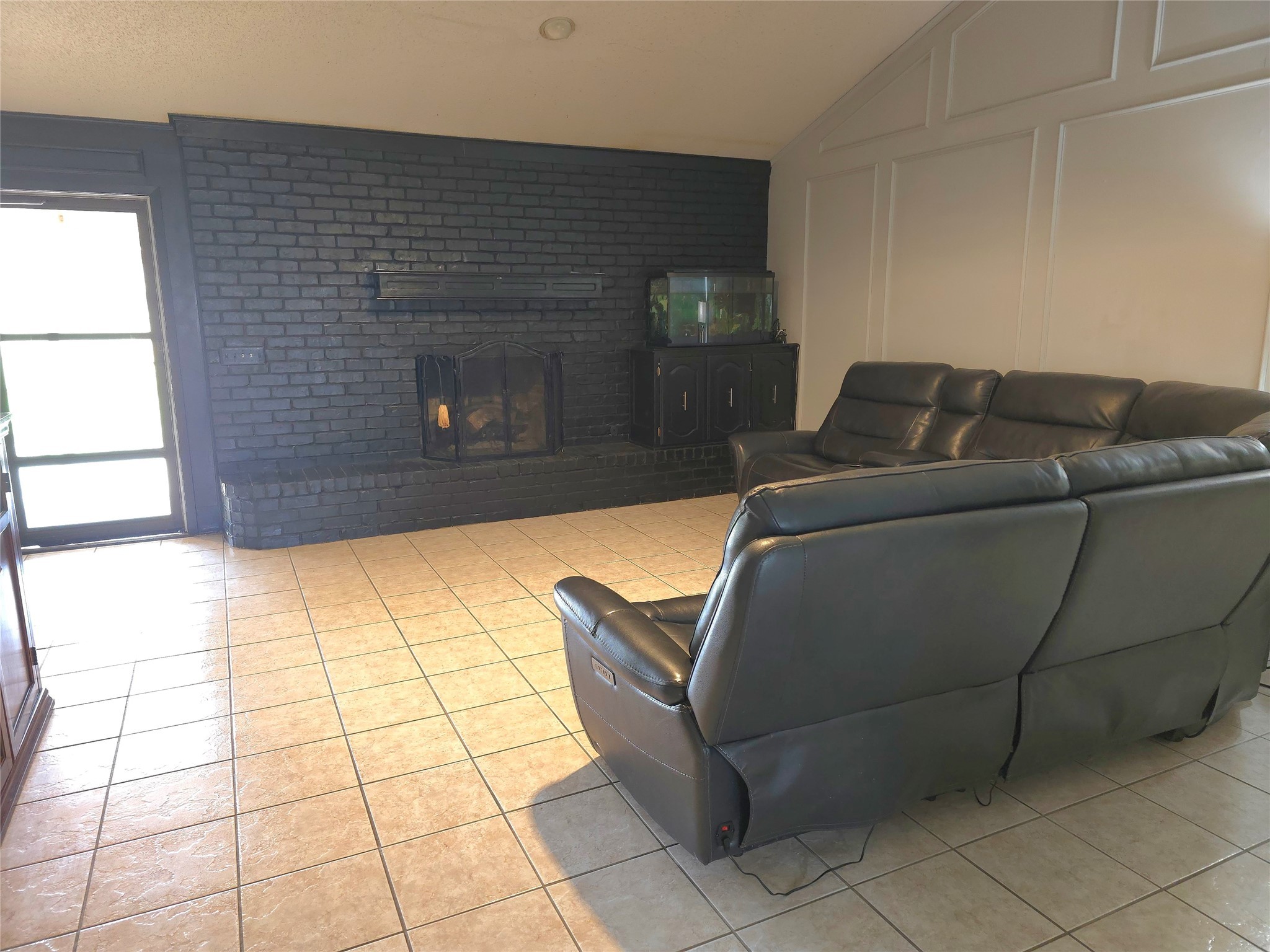 595 County Road 1100 Daingerfield TX 75638