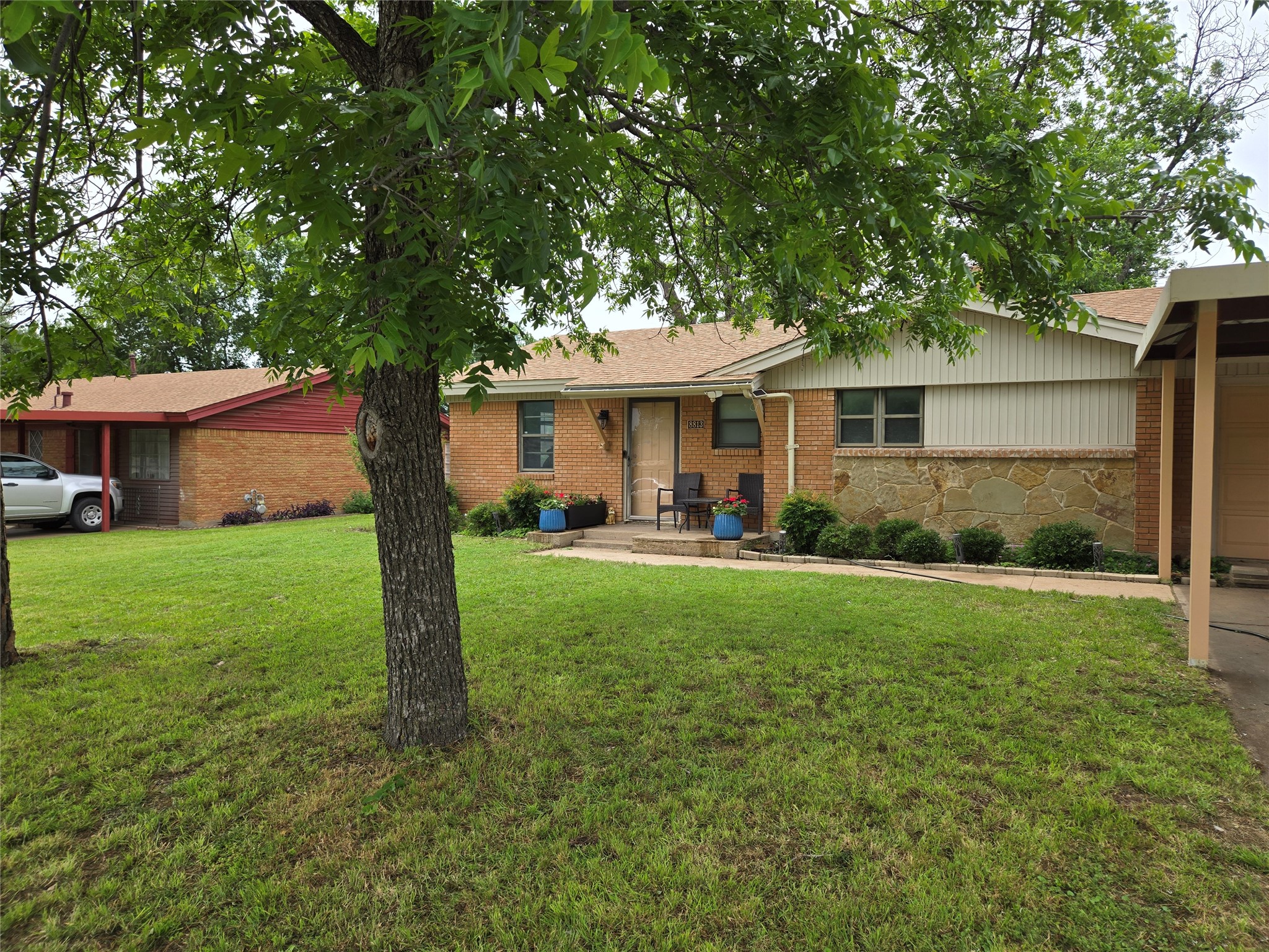 8813 Myra Street White Settlement TX 76108
