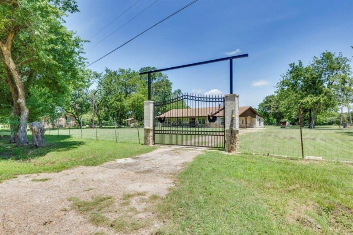 11350 County Road 377 Terrell TX 75161