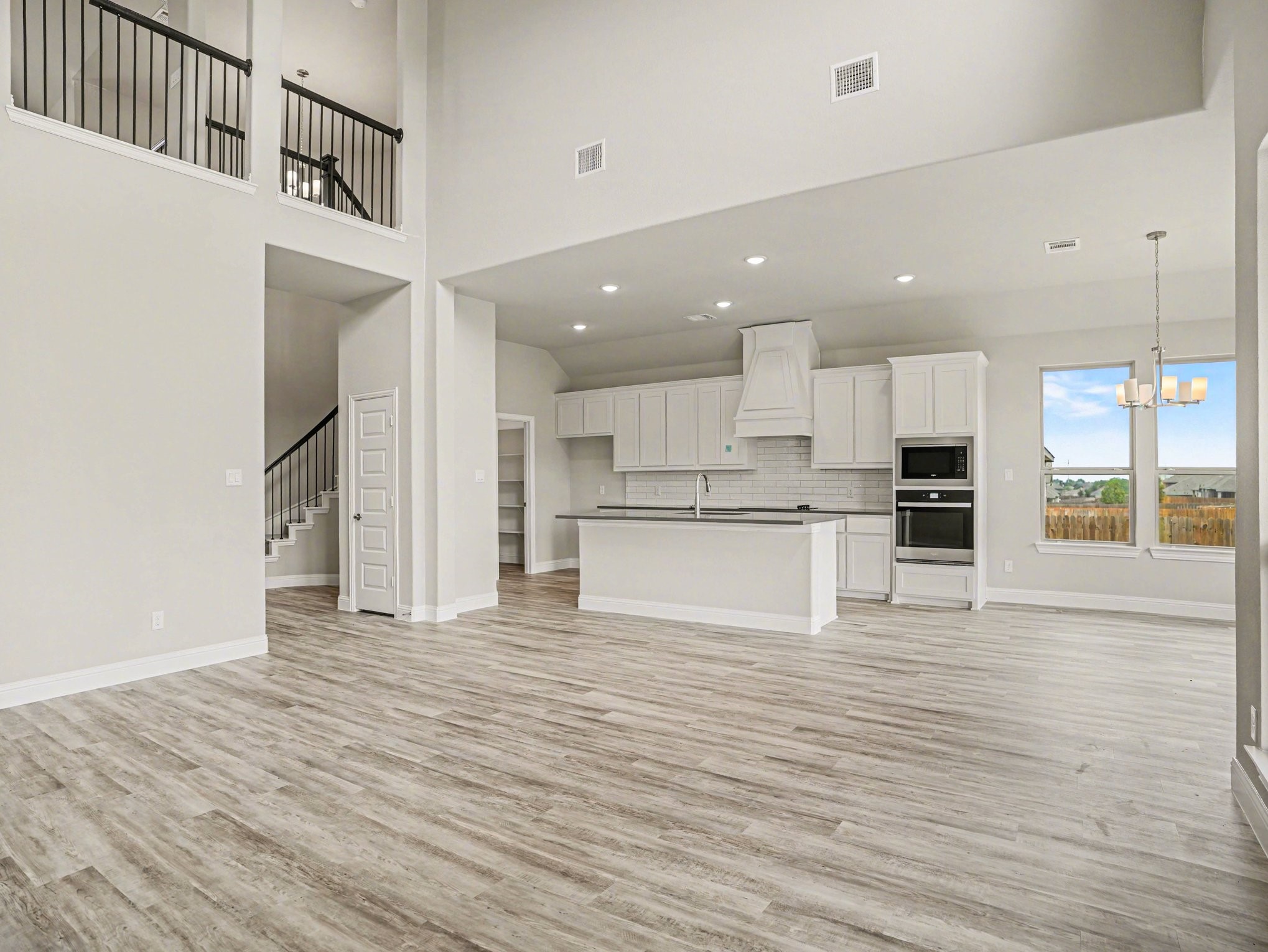 732 Candace Drive Desoto TX 75115