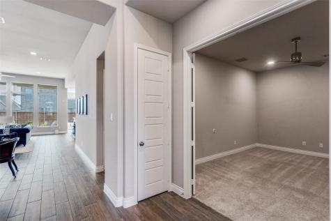 305 Oak Hollow Way Little Elm TX 75068
